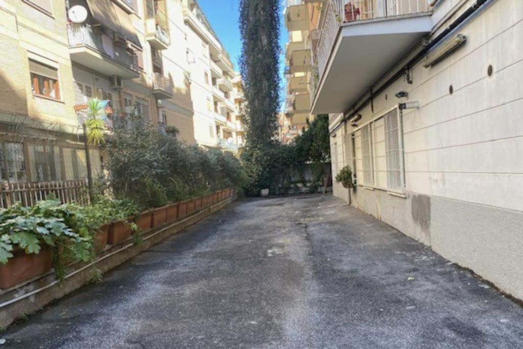 Blinded By The Light Apartment Rome Exterior photo